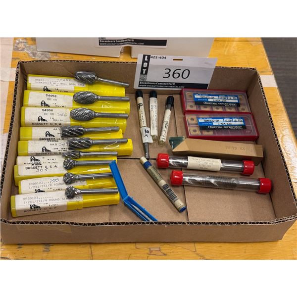LOT DE 12 BURINS AU CARBURE