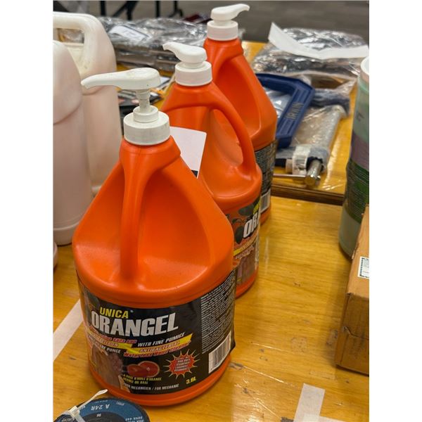 LOT DE 3 NETTOYANT À MAIN 3.6 L. ORANGE GEL