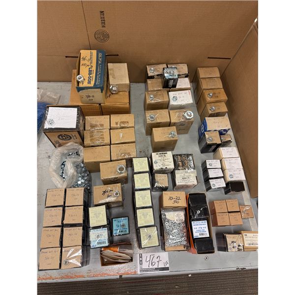 LOT DE 4500+ ECROUS EN ZINC ASSORTIES