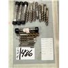 Image 1 : LOT DE 14 TAPS LH ASSORTIS