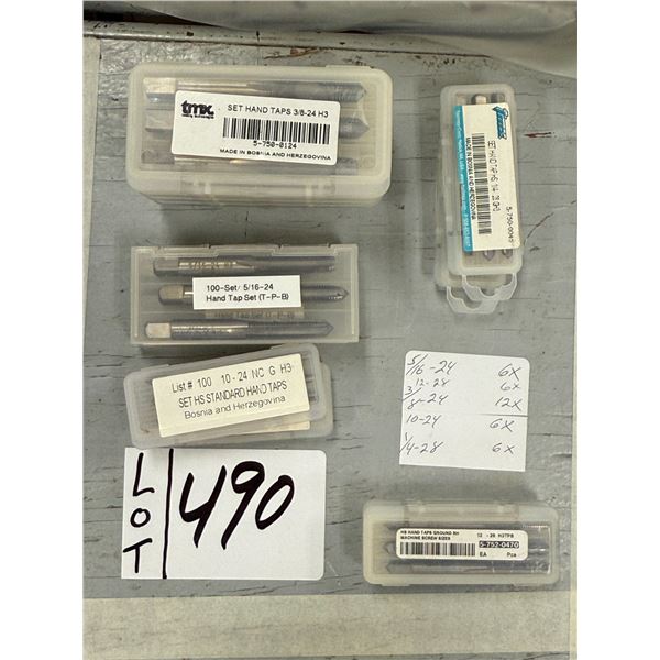 LOT DE 36 PETITS TAPS DIVERS