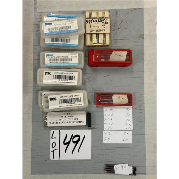 LOT DE 63 PETITS TAPS DIVERS