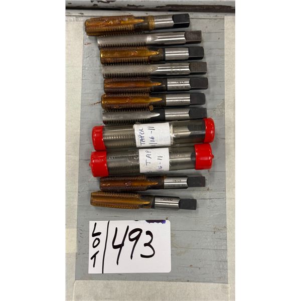 LOT DE 11 TAPS 11/16-11