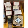 Image 3 : LOT DE 4000+ VIS TÊTE RONDES QUADREX ASSORTIES