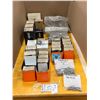 Image 1 : LOT DE 3000+ QUINCAILLERIES EN INOX ASST