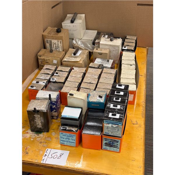 LOT DE 4000+ SOCKET SET SCREW ET DRY SEAL PLUGS