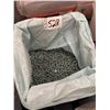 Image 1 : LOT DE 4000+ VIS 8 X 1-1/4 EN ZINC