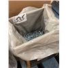 Image 1 : LOT DE 500+ VIS HEX1/4-20 X 3/4