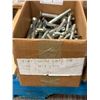 Image 3 : LOT DE 175+ VIS HEX. TETES PLATES ASSORTIES