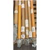 Image 1 : LOT DE 100+ TIGES FILETÉES, GRAND. ASST