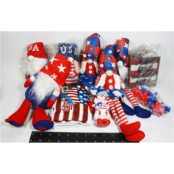 BOX OF U.S.A  THEMED DECOR / 4TH OF JULY ITEMS
