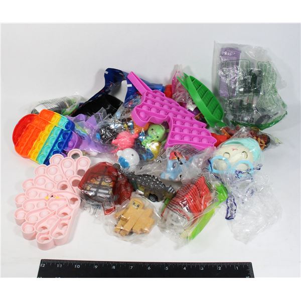 LOT OF KIDS TOYS/ FIDGET TOYS