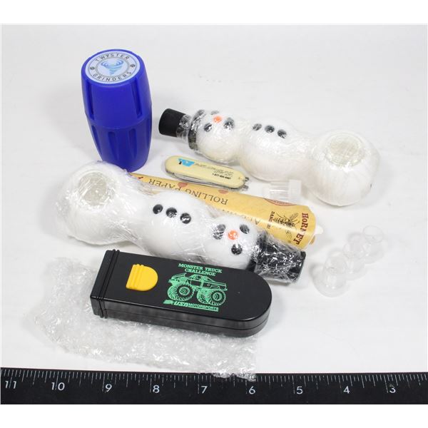 NEW SMOKERS BUNDLE INCLUDING SNOWMAN PIPES,