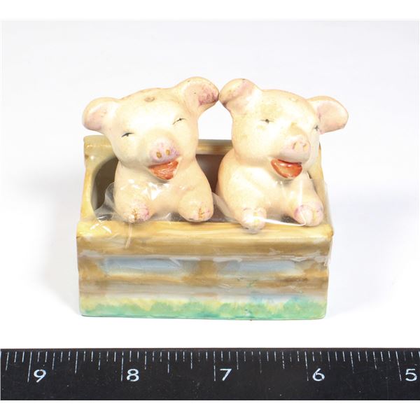 VINTAGE MADE IN OCCUPIED JAPAN PIGS AT THE