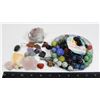 Image 1 : LOT OF MARBLES AND ROCKS