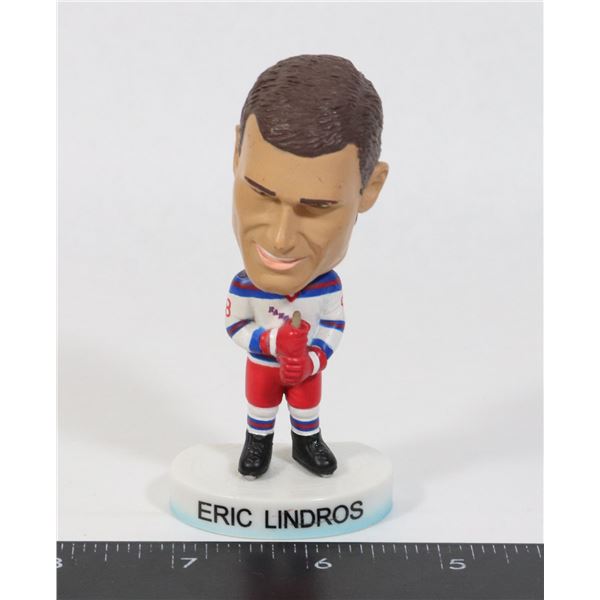 SMALL LINDROS #88 FIGURINE