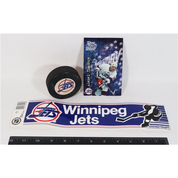 SMALL LOT OF WINNIPEG JETS COLLECTIBLES