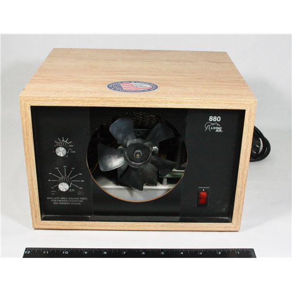 LIVING AIR MODEL 880 AIR PURIFIER
