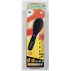 Image 1 : MASSAGING HAIR BRUSH  BATTERY OPERATED