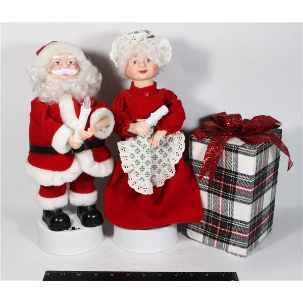 SANTA AND MRS CLAUSE DECORATIONS