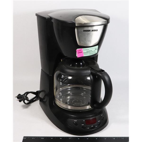 PROGRAMMABLE BLACK AND DECKER 12CUP COFFEE MAKER