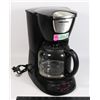 Image 1 : PROGRAMMABLE BLACK AND DECKER 12CUP COFFEE MAKER