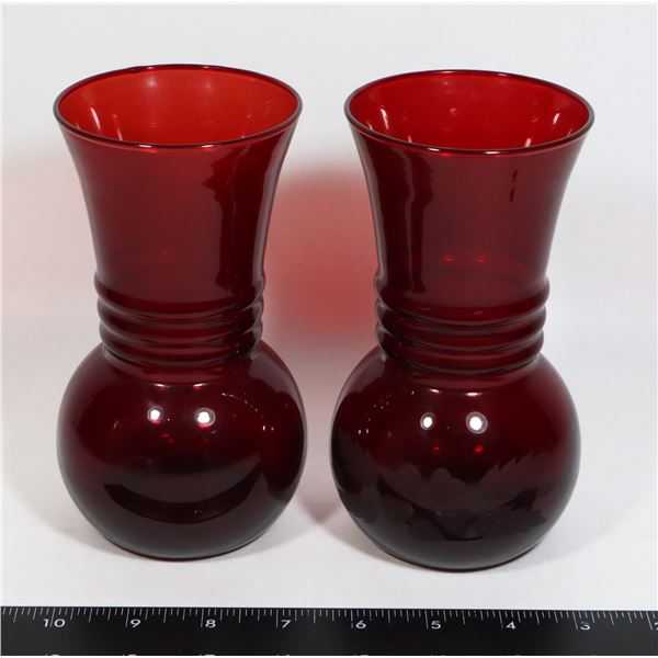 X2 RED GLASS VASES