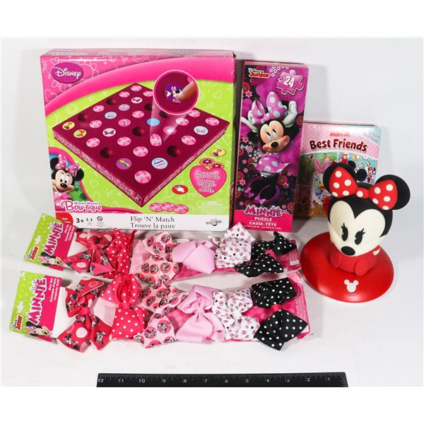 LOT OF MINNIE MOUSE THEMED TOYS AND ACCESSORIES