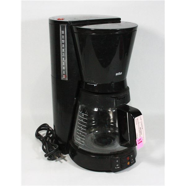 BRAUN 12 CUP DRIP STYLE COFFEE MAKER