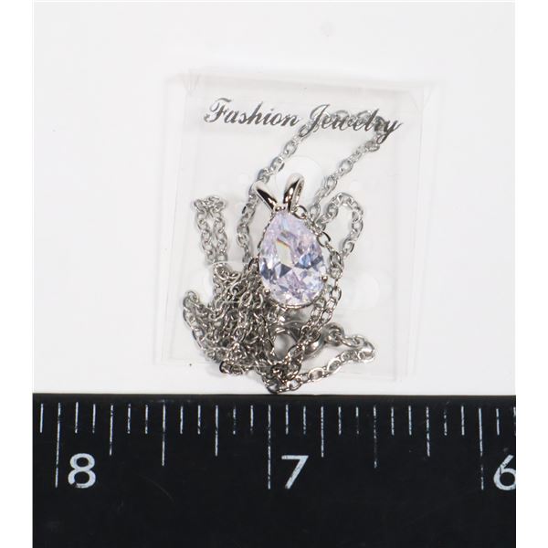 NEW CLEAR ZIRCONIA TEAR DROP PENDANT AND CHAIN