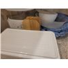 Image 14 : Kitchen Wares A