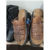 Image 5 : Men's shoes  A