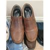 Image 7 : Men's shoes  A