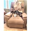 Image 1 : La-Z- Boy Grey Recliner A
