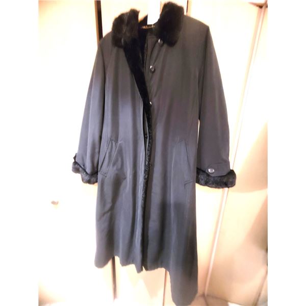 Ladies Winter Coat A
