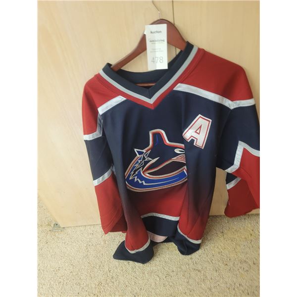 Canucks Jersey A