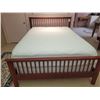 Image 1 : Queen Size Bed Frame C