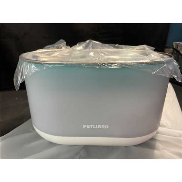 1 PetLibro Capsule Automatic Water Fountain for Pets - 2.1L Capacity - New (Damaged Box*)