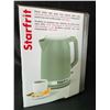 Image 4 : 1 Starfrit Electric Kettle - 1.7L Capacity - Green Colour - Brand New