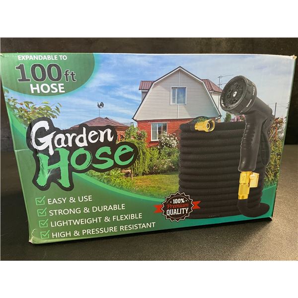 100FT Expandable Garden Hose with Nozzle - Lightweight & Flexible - New in Box