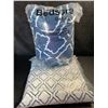 Image 2 : 1 Bedsure Twin Size Bed Comforter Set - 68" x 88" - Navy Blue/White Geometric Design - New