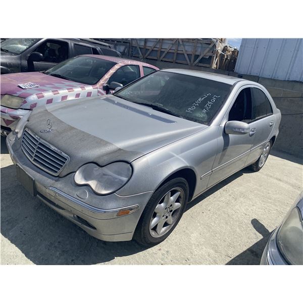 2002 Mercedes-benz C-Class