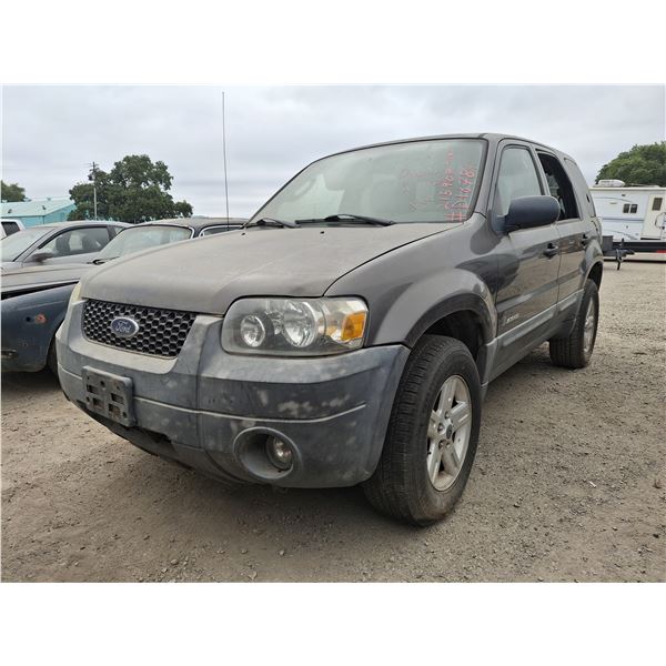 2005 Ford Escape