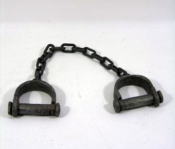 Underworld: Rise of the Lycans Slave Shackles Movie Props