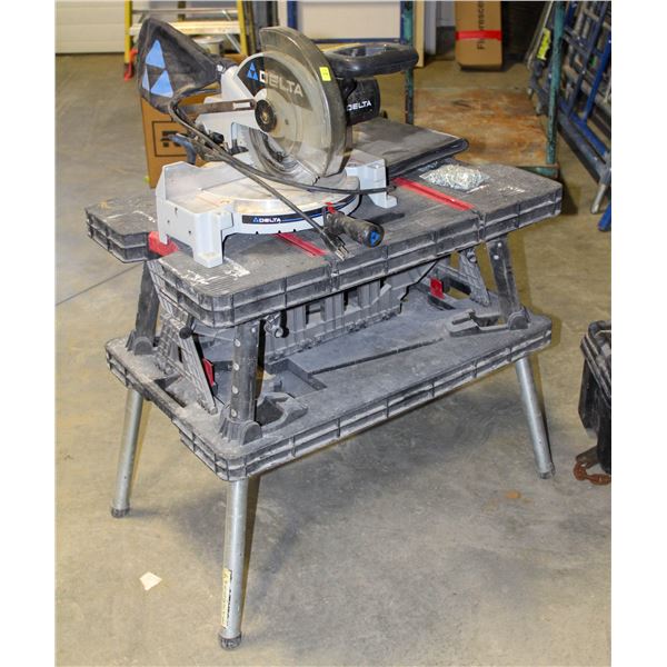 DELTA COMPUND MITRE SAW W/ TABLE