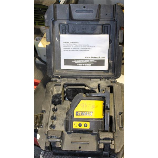 DEWALT DW088 LASER CHALKLINE W/ CASE