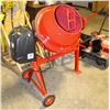Image 1 : COMMERCIAL CONCRETE MIXER