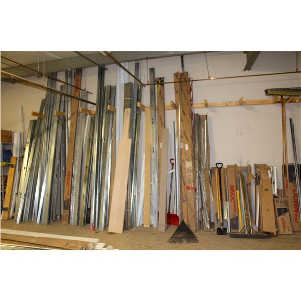 LARGE LOT OF ASSORTED STEEL STUDS & TRIMS