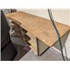 Image 1 : WOODEN CRAFTING BENCH