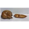 Image 1 : VINTAGE WOOD CARVED SLEEPING CAT AND